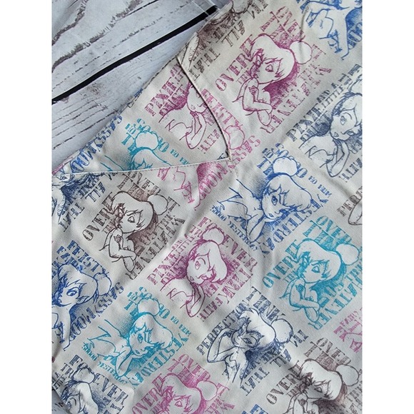 Disney Tinkerbell Fairy Sz XLarge Scrub Shirt Feisty Sassy Tink Nurse Tech Vet - Picture 4 of 10